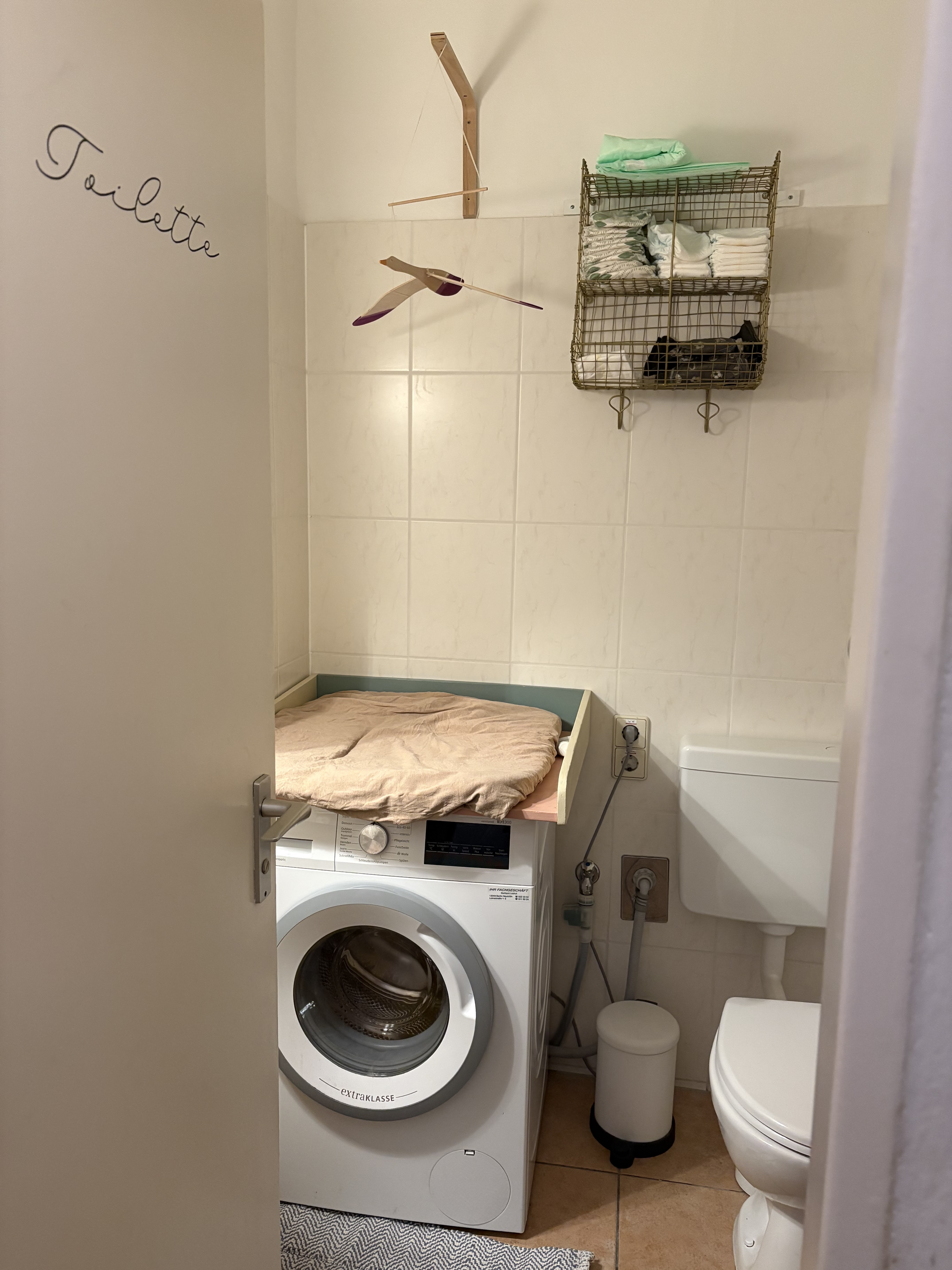 Maralou changing table